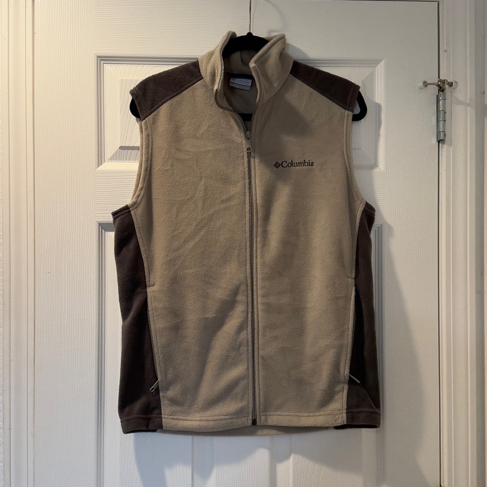 Columbia Full Zip Vest